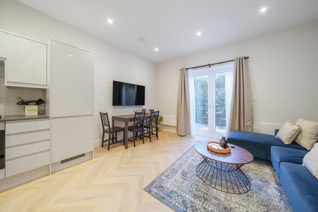 דירות לונדון Cosy Tooting Retreat: 2-Bed Gem מראה חיצוני תמונה